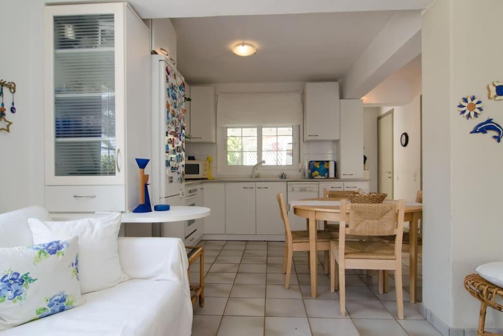 Wonderful House With Private Garden Villa Flogita Luaran gambar